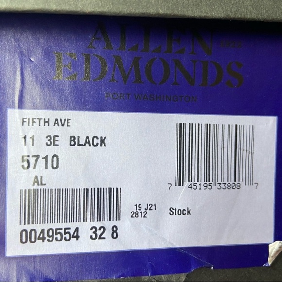 Allen Edmonds Strand Cap Oxfords Size 11 EEE - Picture 3 of 3